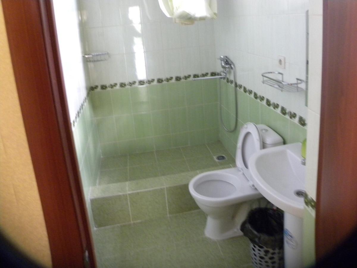 Guest House Dali Гагра Екстериор снимка