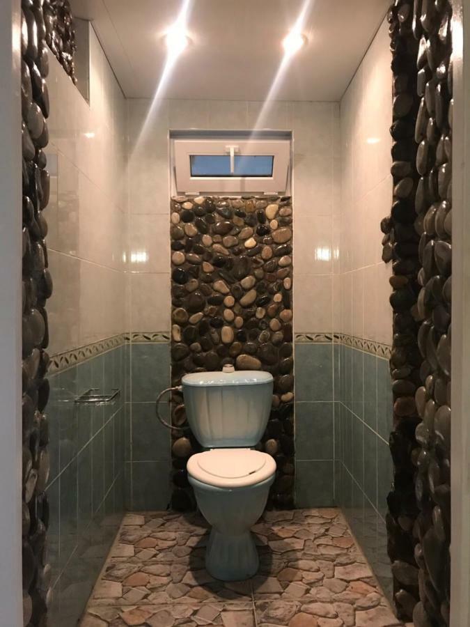 Guest House Dali Гагра Екстериор снимка