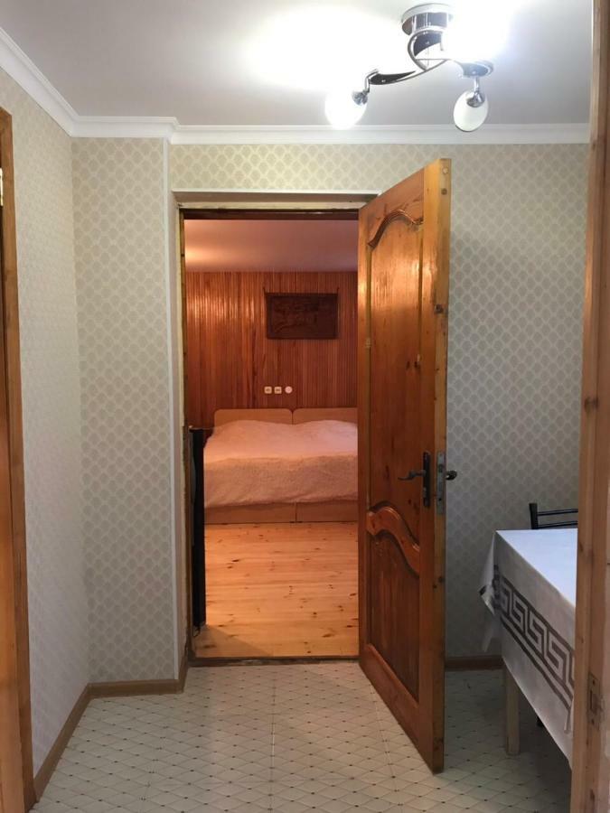 Guest House Dali Гагра Екстериор снимка